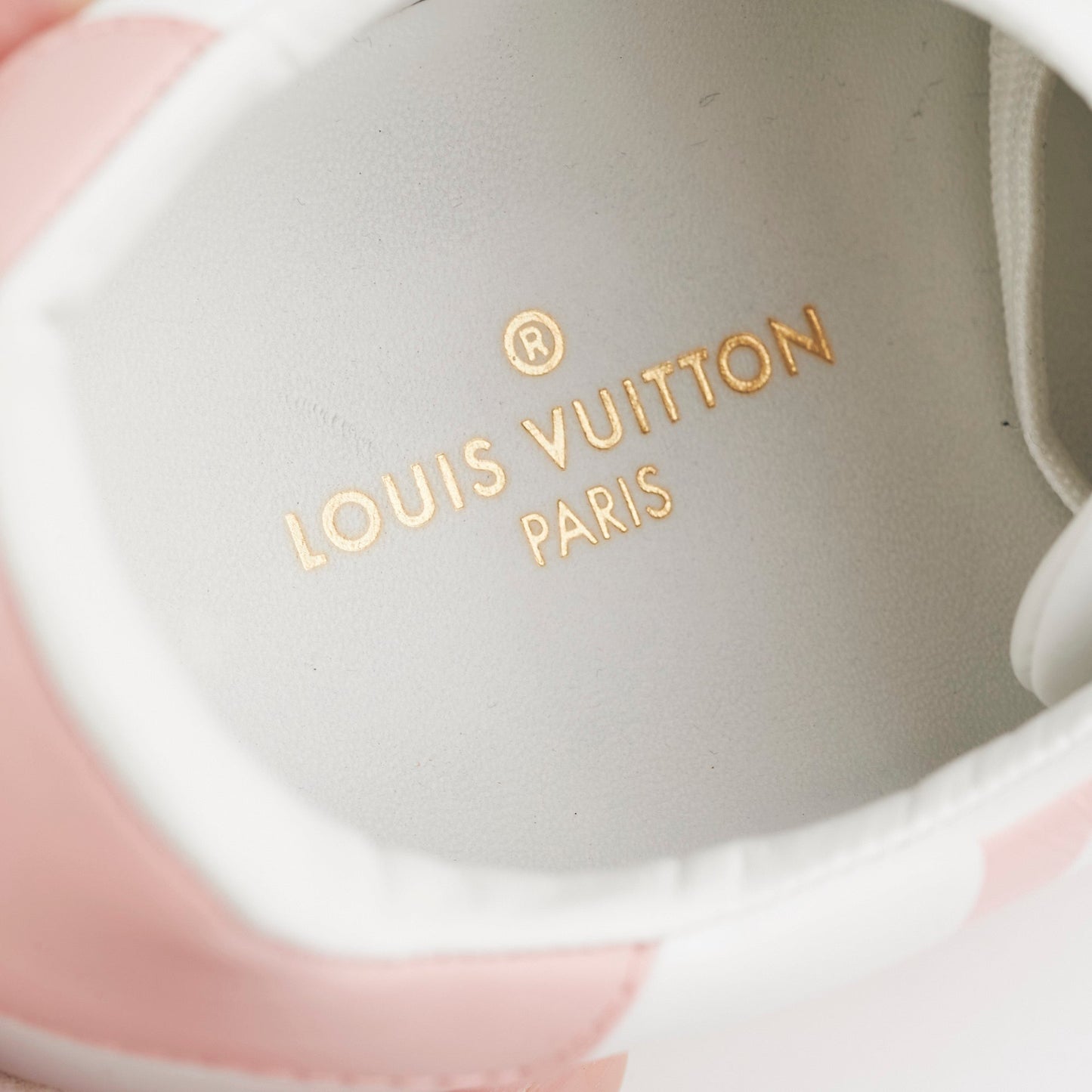 Louis Vuitton Time Out Pink Size 39 Sneakers
