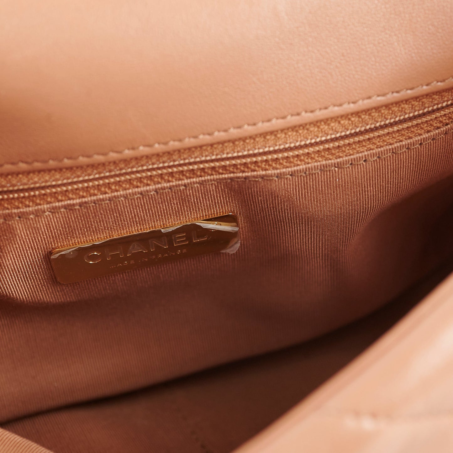 Chanel 19 Small Caramel - Microchip