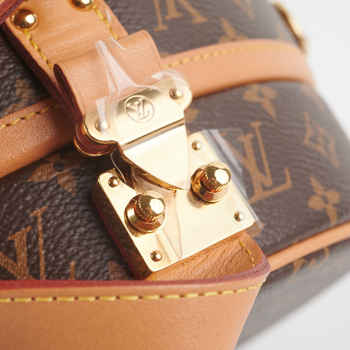 Louis Vuitton Petite Boite Chapeau Monogram