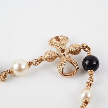 Chanel Long Necklace Pearls CC (Costume Jewellery)