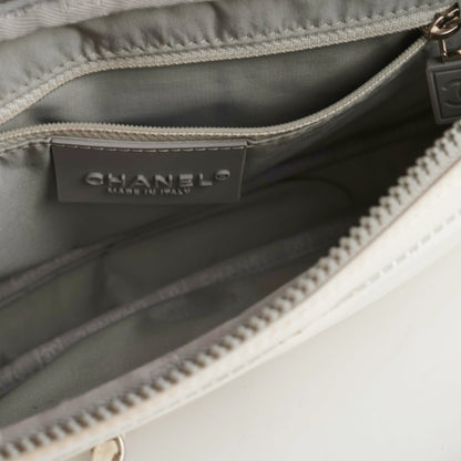 Chanel Camelia Seasonal Flap With Zipper White