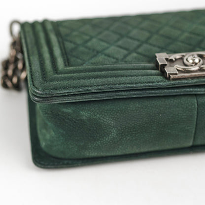Chanel Old Medium Boy Oliver Green