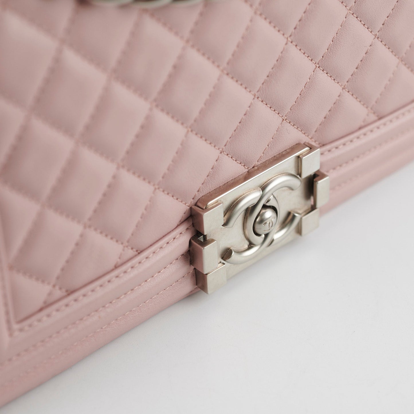 Chanel Calfskin Old Medium Boy Pink
