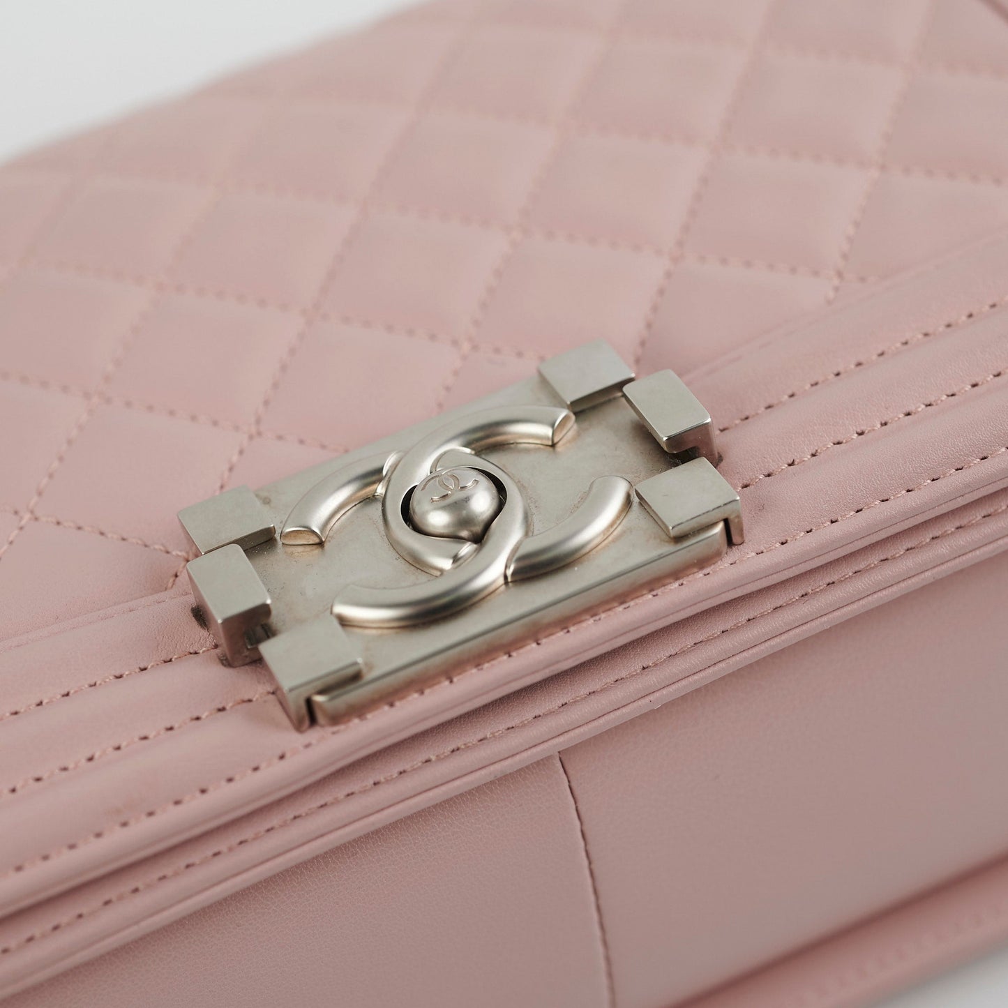 Chanel Calfskin Old Medium Boy Pink