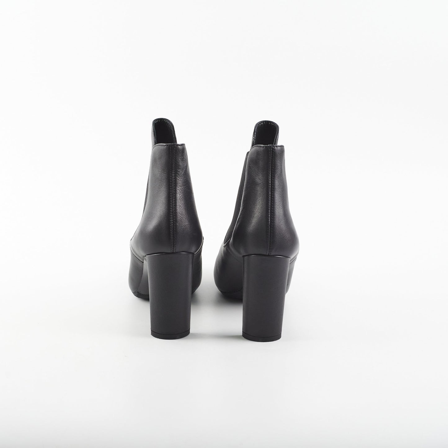 Louis Vuitton Black Heel Boots Size 37
