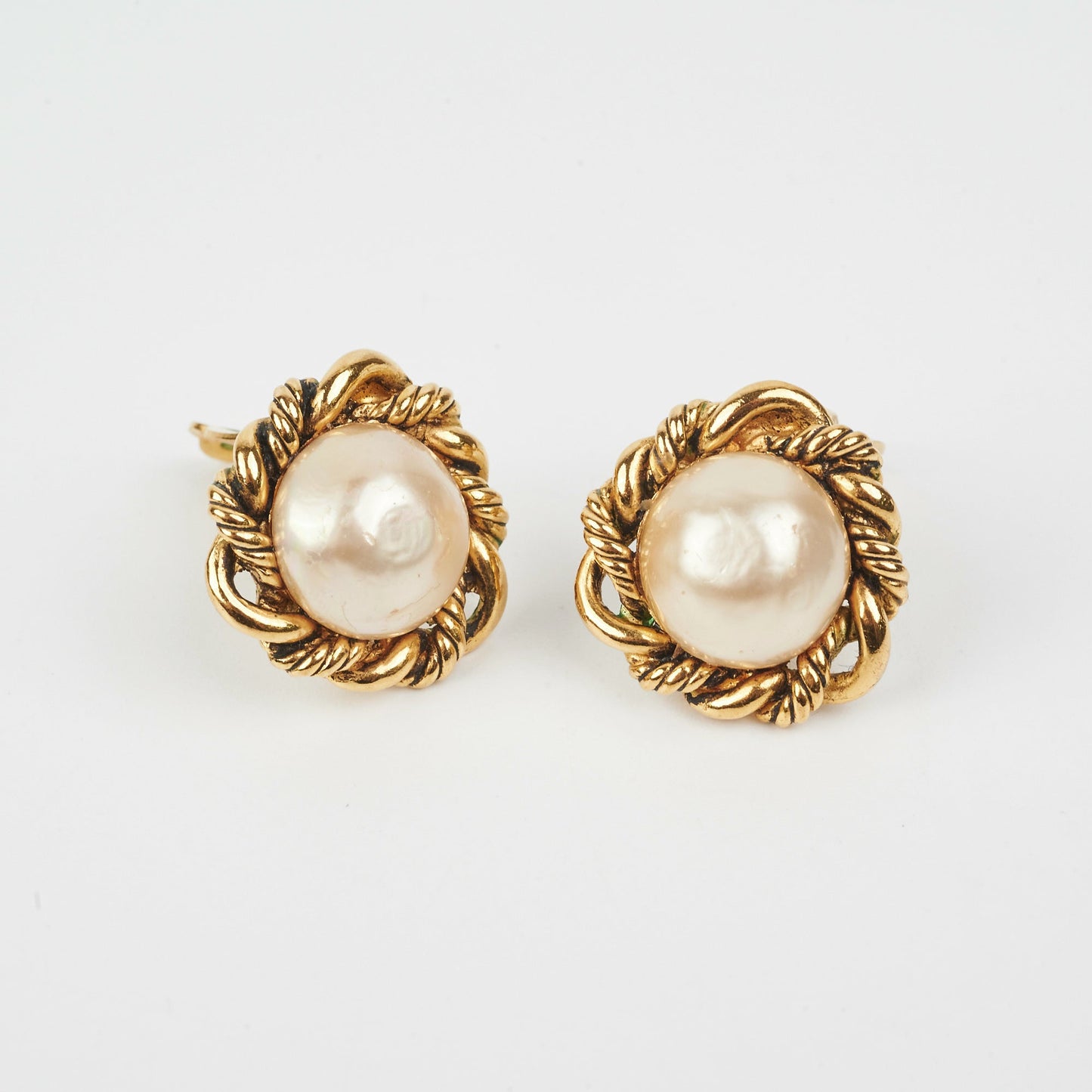 Chanel Vintage Pearl Earring Clasp