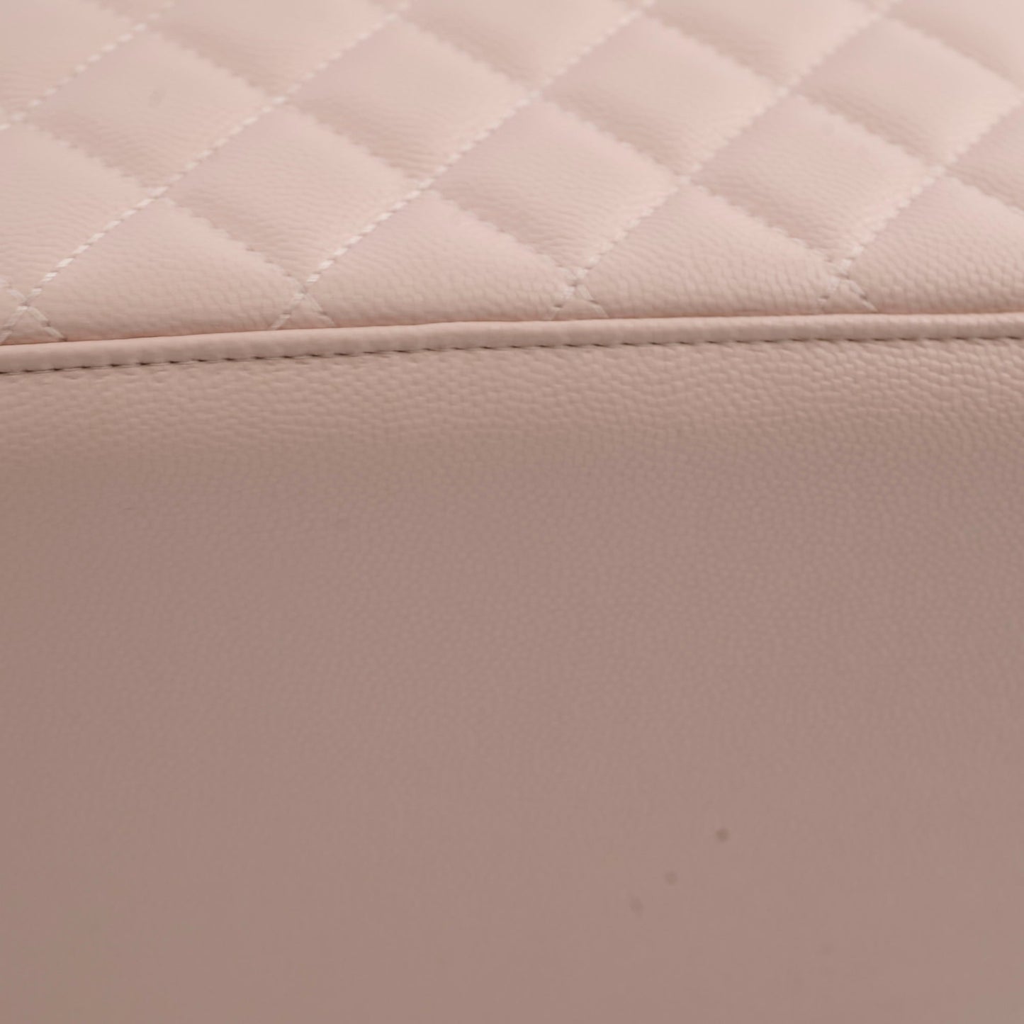 Chanel Caviar Vanity Rose Pink Series 30