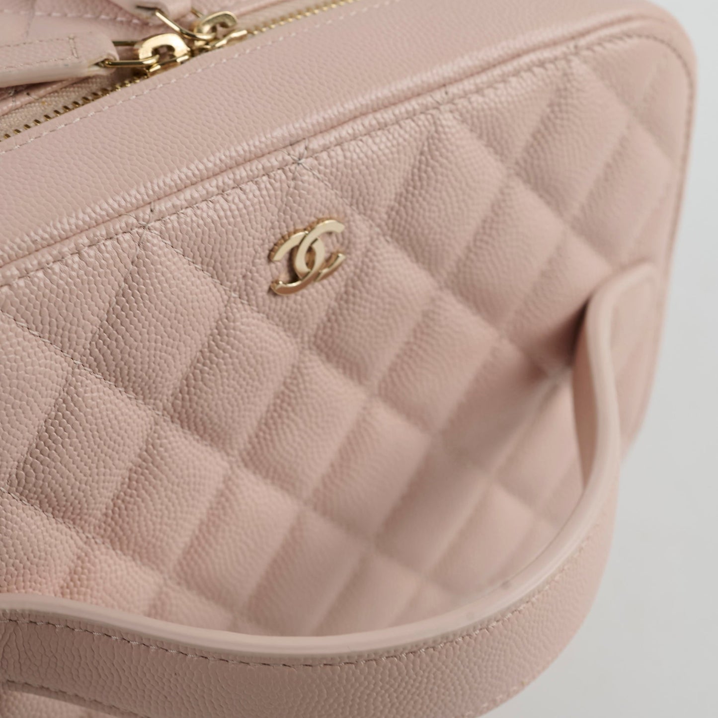 Chanel Caviar Vanity Rose Pink Series 30