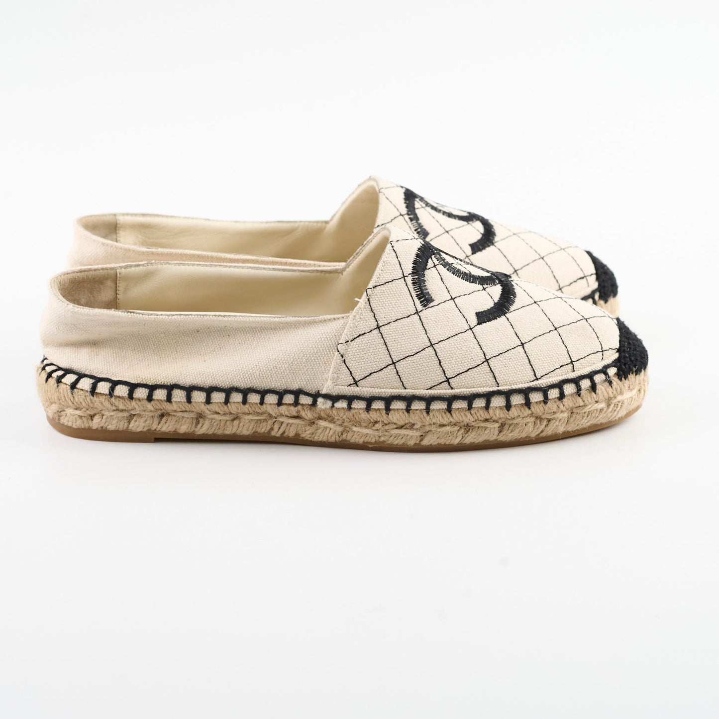 Chanel White Espadrilles Size 40