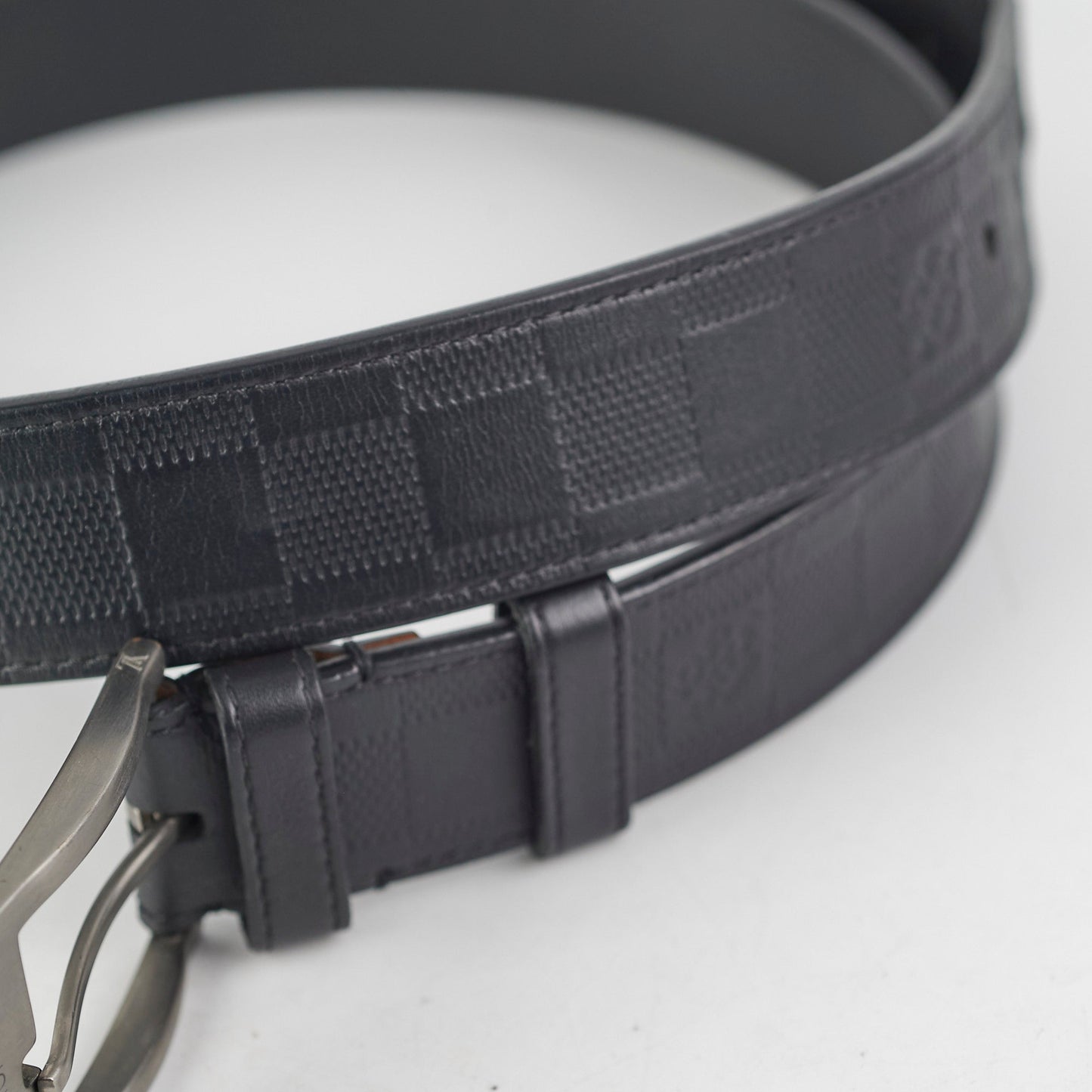 Louis Vuitton Men Belt Black Size 85 cm