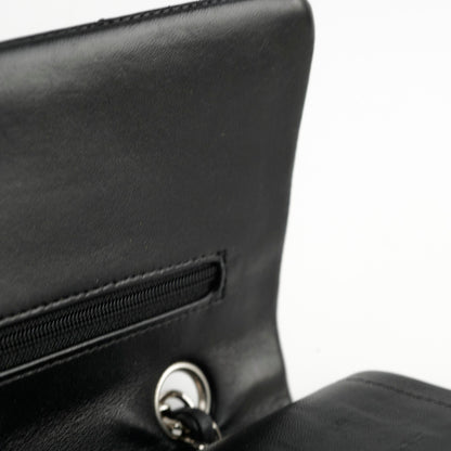 Chanel Classic Flap Medium M/L Lambskin Black