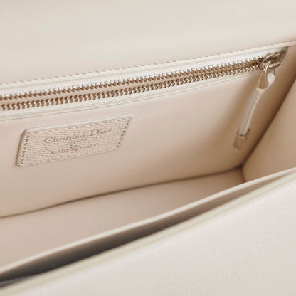 Christian Dior Montaigne 30 White