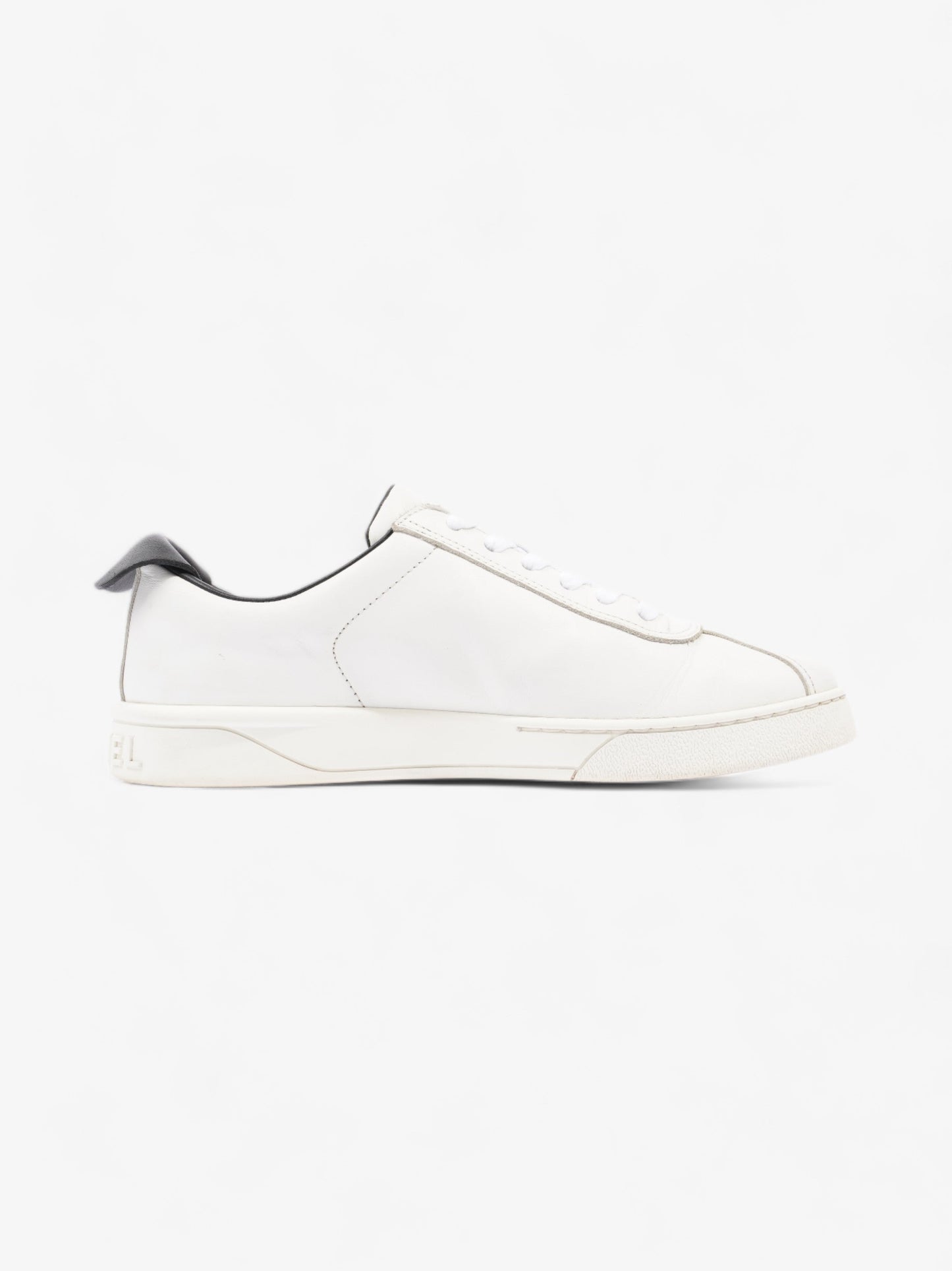 Chanel CC Logo Sneakers  White / Black Leather EU 38 UK 5
