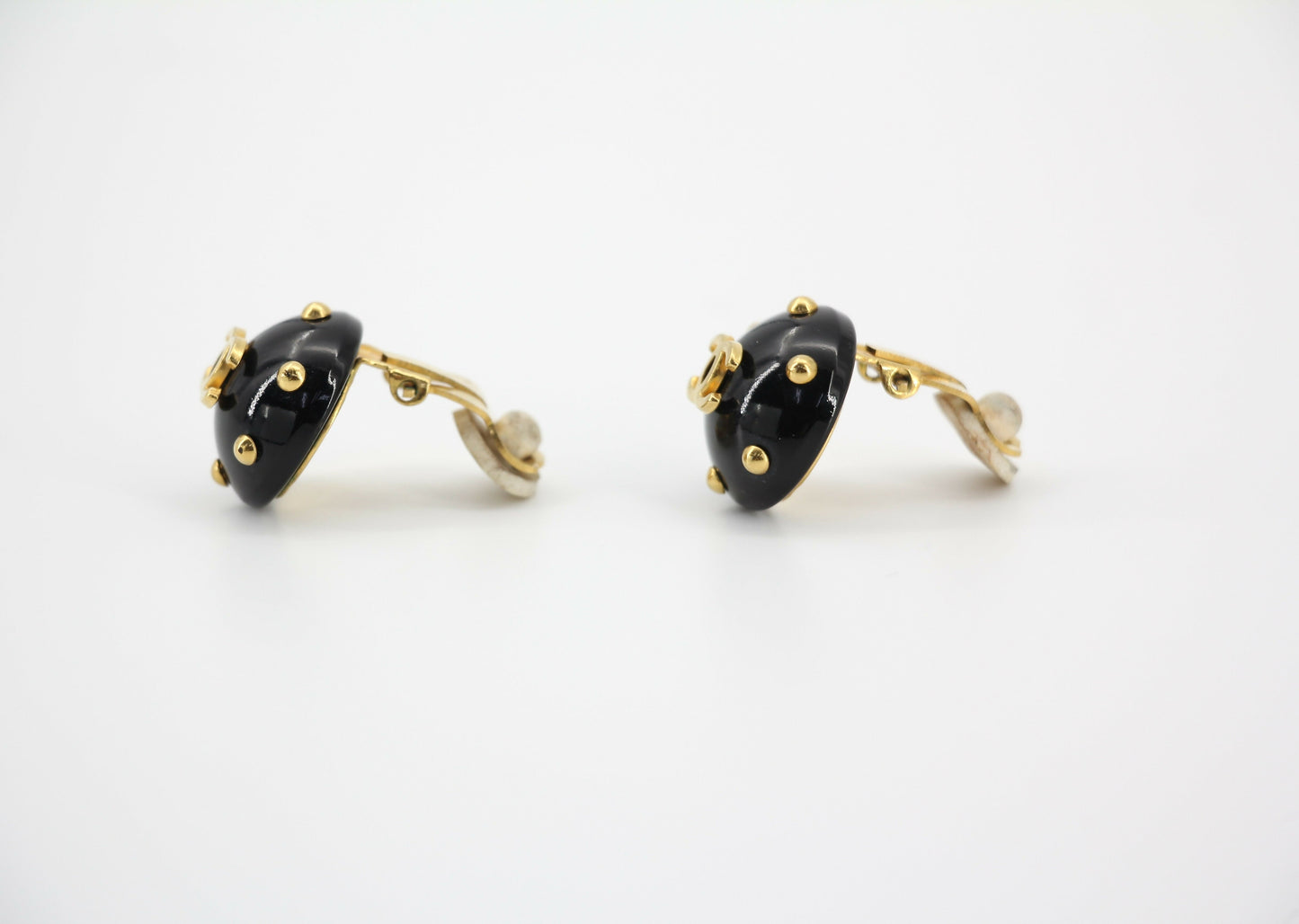 Chanel Vintage 96C Resin Dot Black Bean Clip-on Earrings