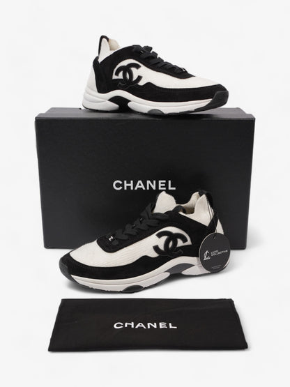 Chanel CC Logo Sneakers Black / White Fabric EU 38 UK 5