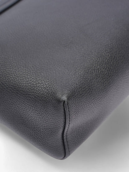 Burberry Note Bag Black / House Check Calfskin Leather Medium