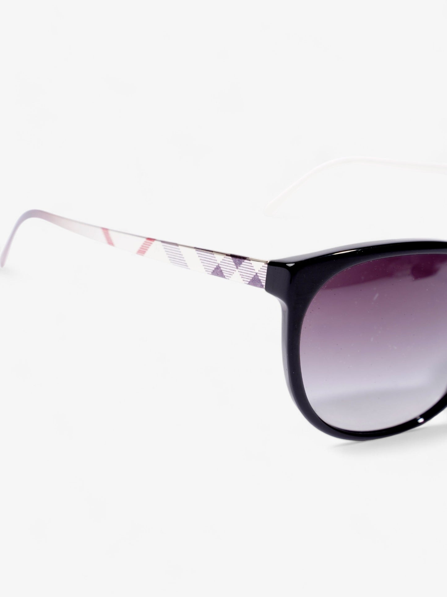 Burberry Check Sunglasses Black / Silver Acetate 135mm