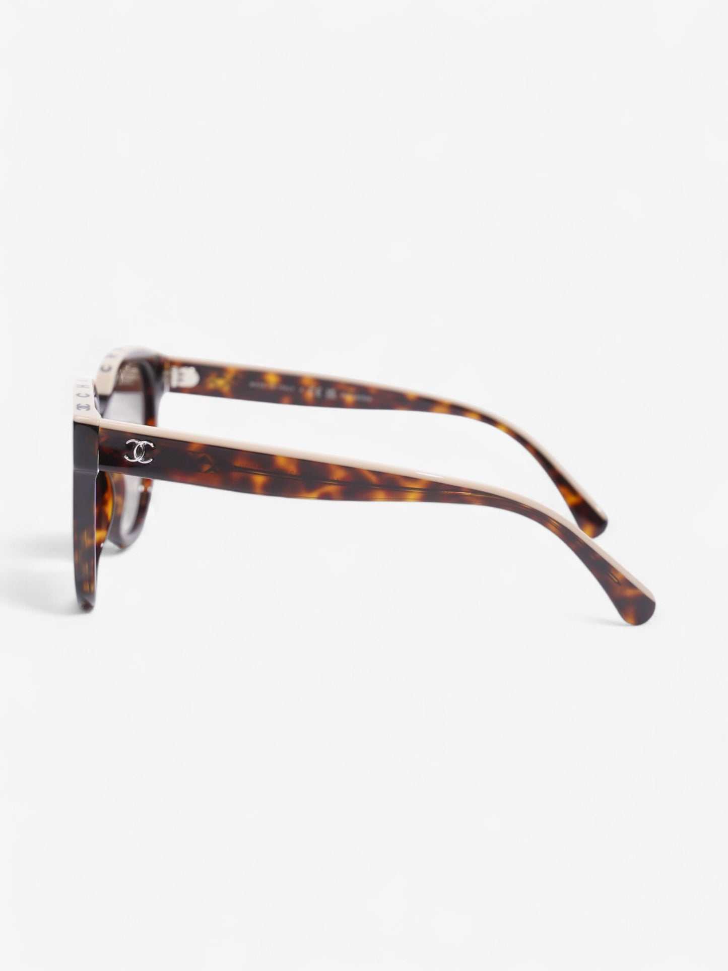 Chanel Chanel polarised butterfly sunglasses - Dark tortoise and beige Beige / Brown / Black