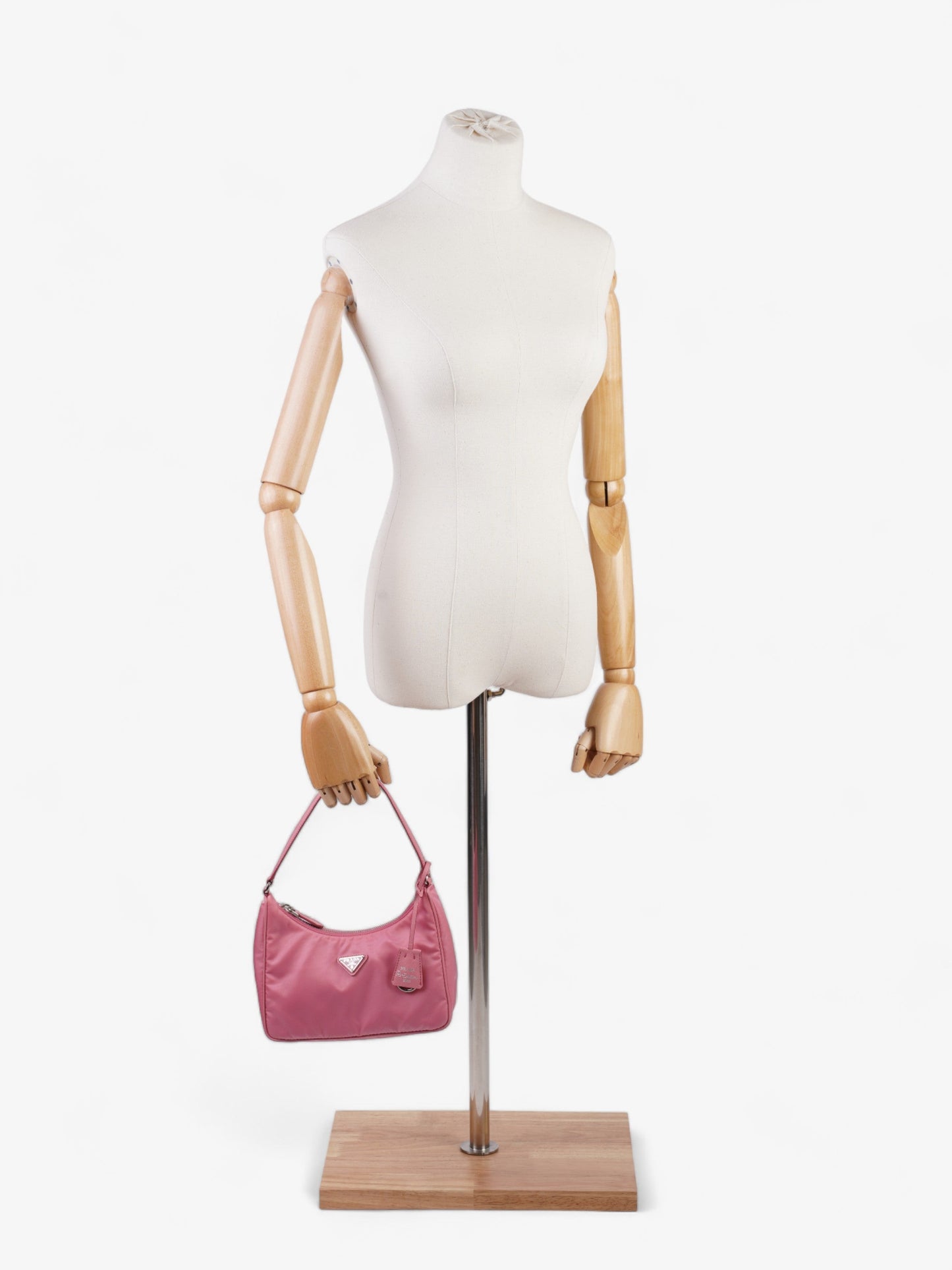 Prada Re-Edition 2005 Pink Re Nylon