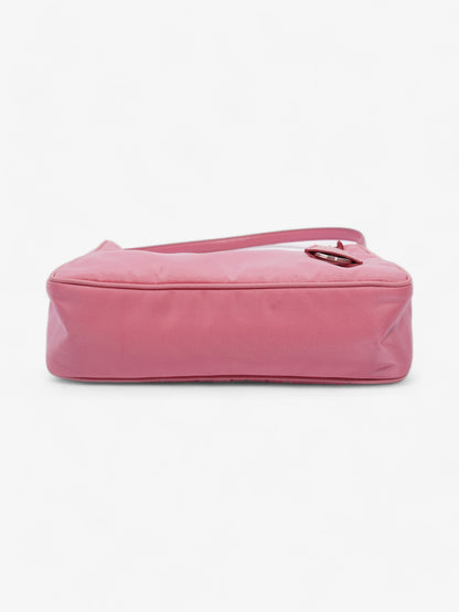 Prada Re-Edition 2005 Pink Re Nylon