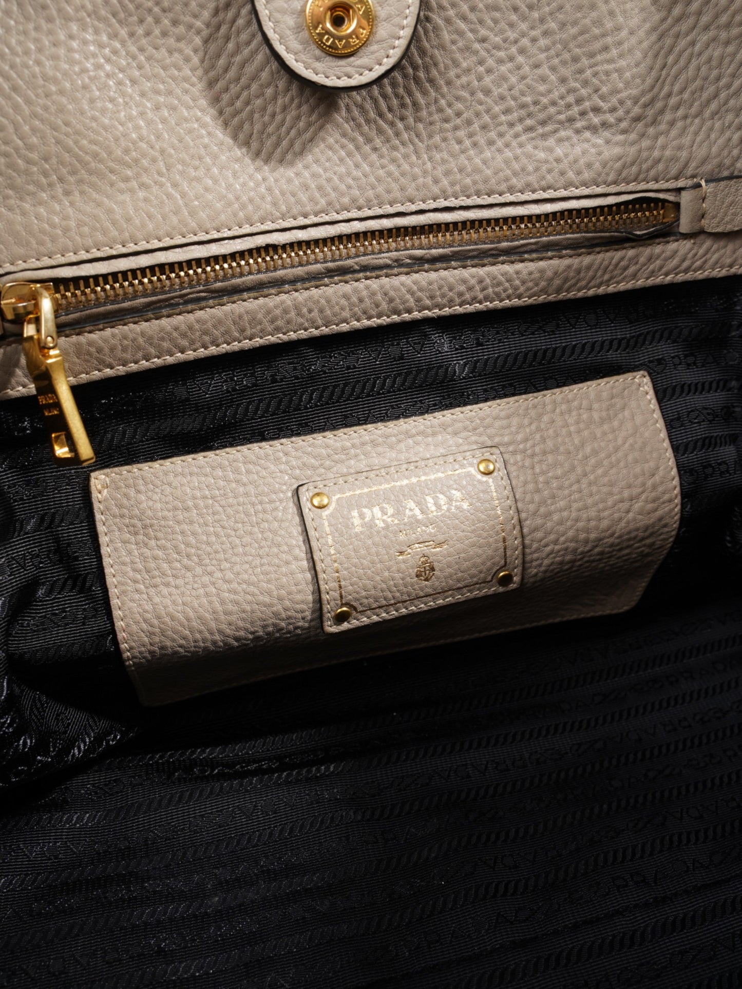 Prada Shopping Tote Grey Leather