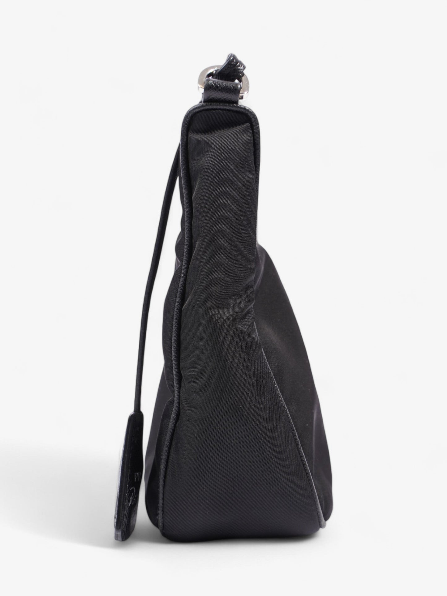 Prada Re-Edition 2005 Black Re Nylon