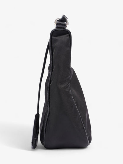 Prada Re-Edition 2005 Black Re Nylon