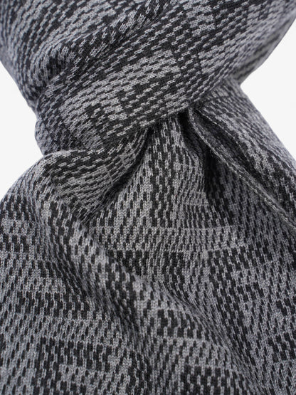 Fendi Logo Pattern Scarf Black / Grey Wool