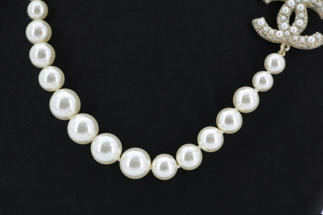 Chanel F21V Imitation Pearl 100th Anniversary Necklace