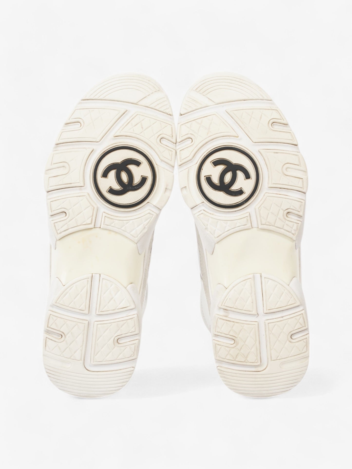 Chanel CC Logo Sneakers White  Suede EU 39 UK 6