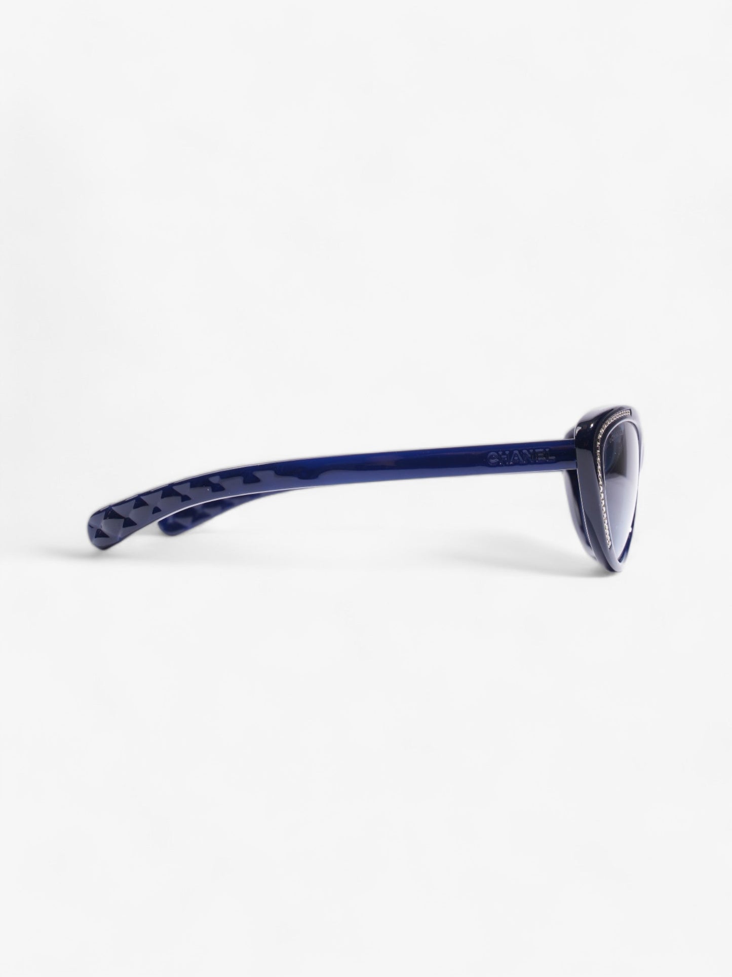 Chanel Chain Detail Cat Eye Sunglasses Navy Acetate 140mm