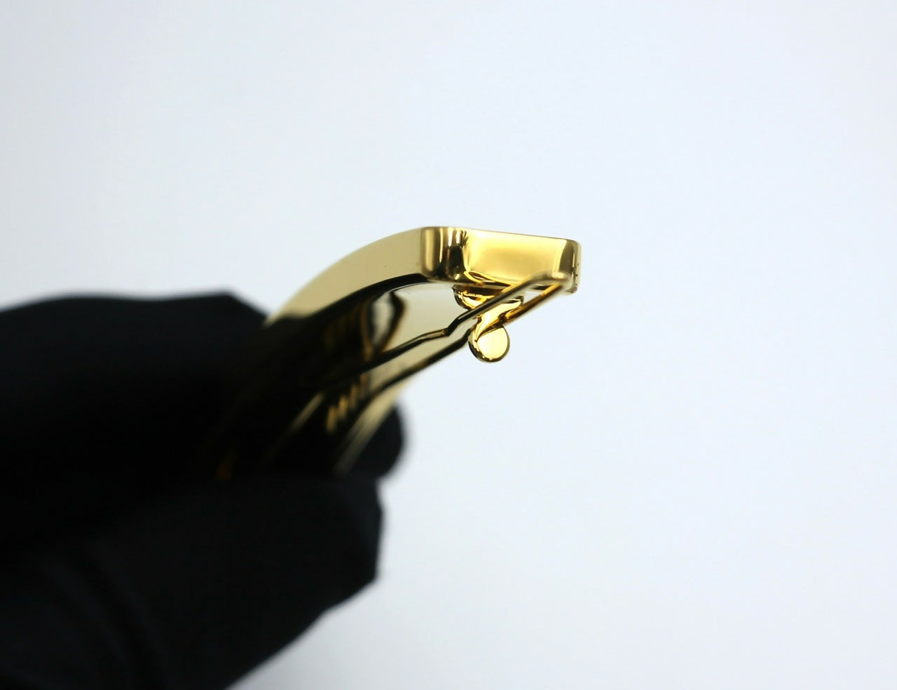 Chanel B21S Metal Burgundy Gold Edge English Long Hair Clip