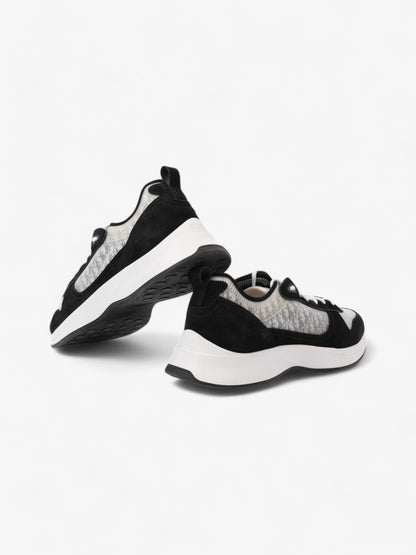 Christian Dior B25  Black / White Mesh EU 41 UK 7