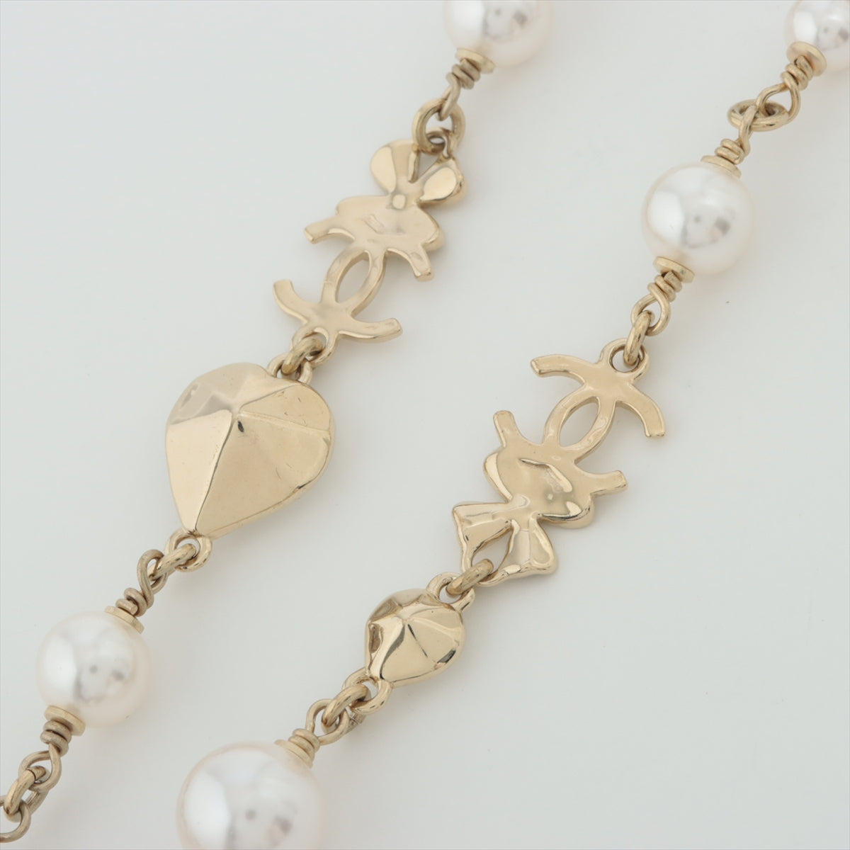 ITEM 11 - Chanel Necklace CC Pearls (Costume Jewellery)