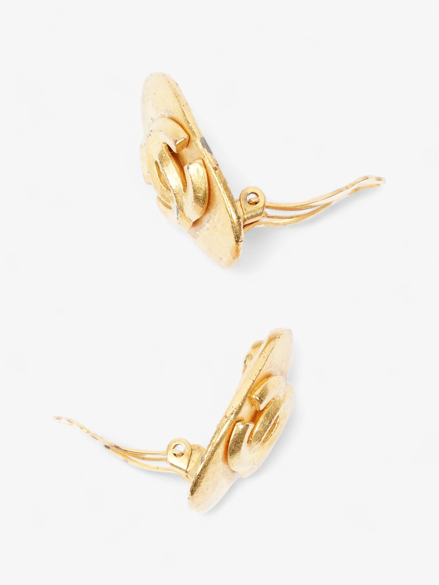 Chanel Oval Clip-On 96P Earrings Gold Gold Plated