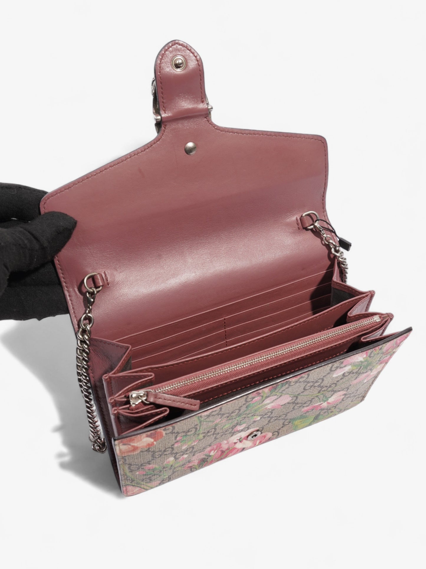 Gucci Dionysus Chain Wallet GG Supreme / Bloom Coated Canvas
