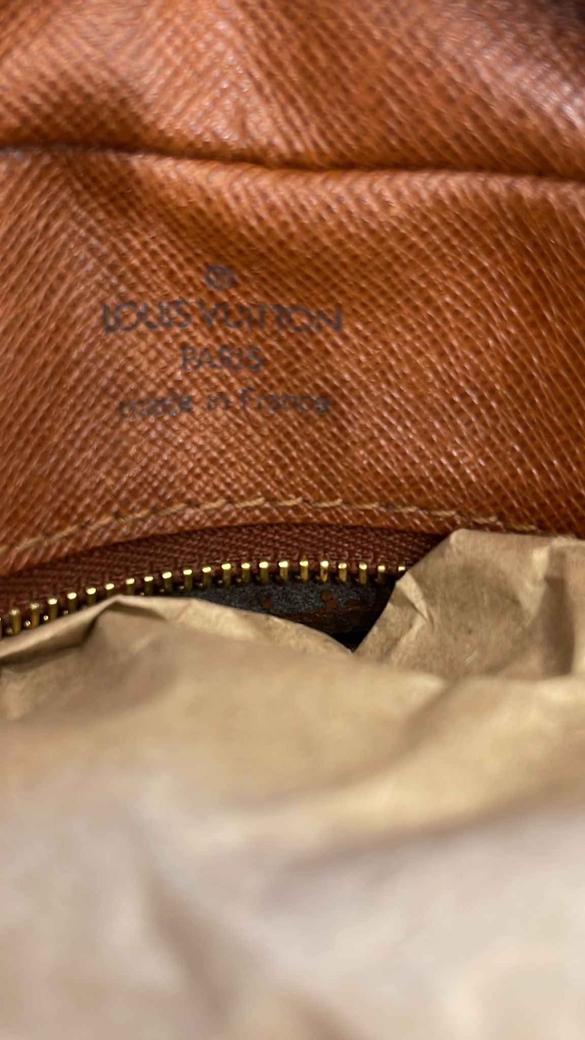 LOUIS VUITTON Nile Monogram Canvas Crossbody Shoulder Bag