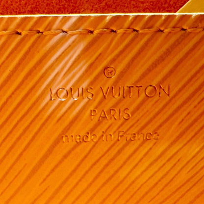 LOUIS VUITTON Twist PM Epi Leather Crossbody Bag White