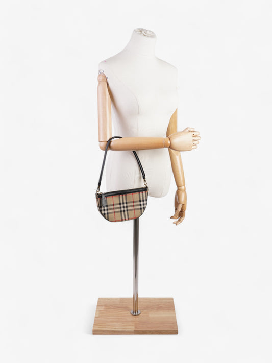 Burberry Check Shoulder Bag Vintage Check / Black Cotton