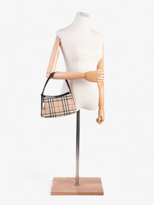 Burberry Check Shoulder Bag Nova Check / Black Coated Canvas