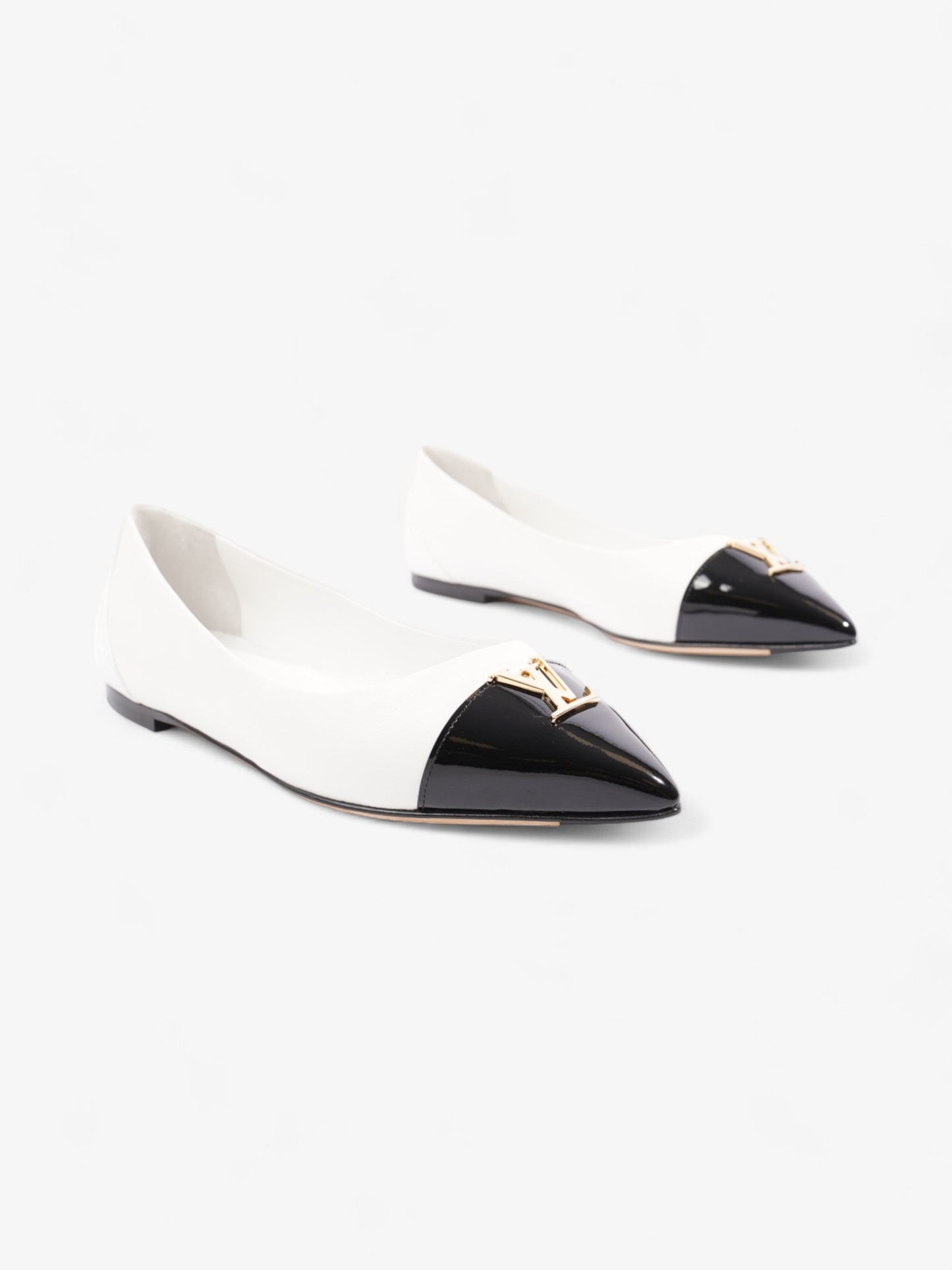Louis Vuitton Capucine Flat White / Black Leather EU 36.5 UK 3.5