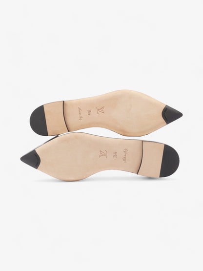 Louis Vuitton Capucine Flat White / Black Leather EU 36.5 UK 3.5