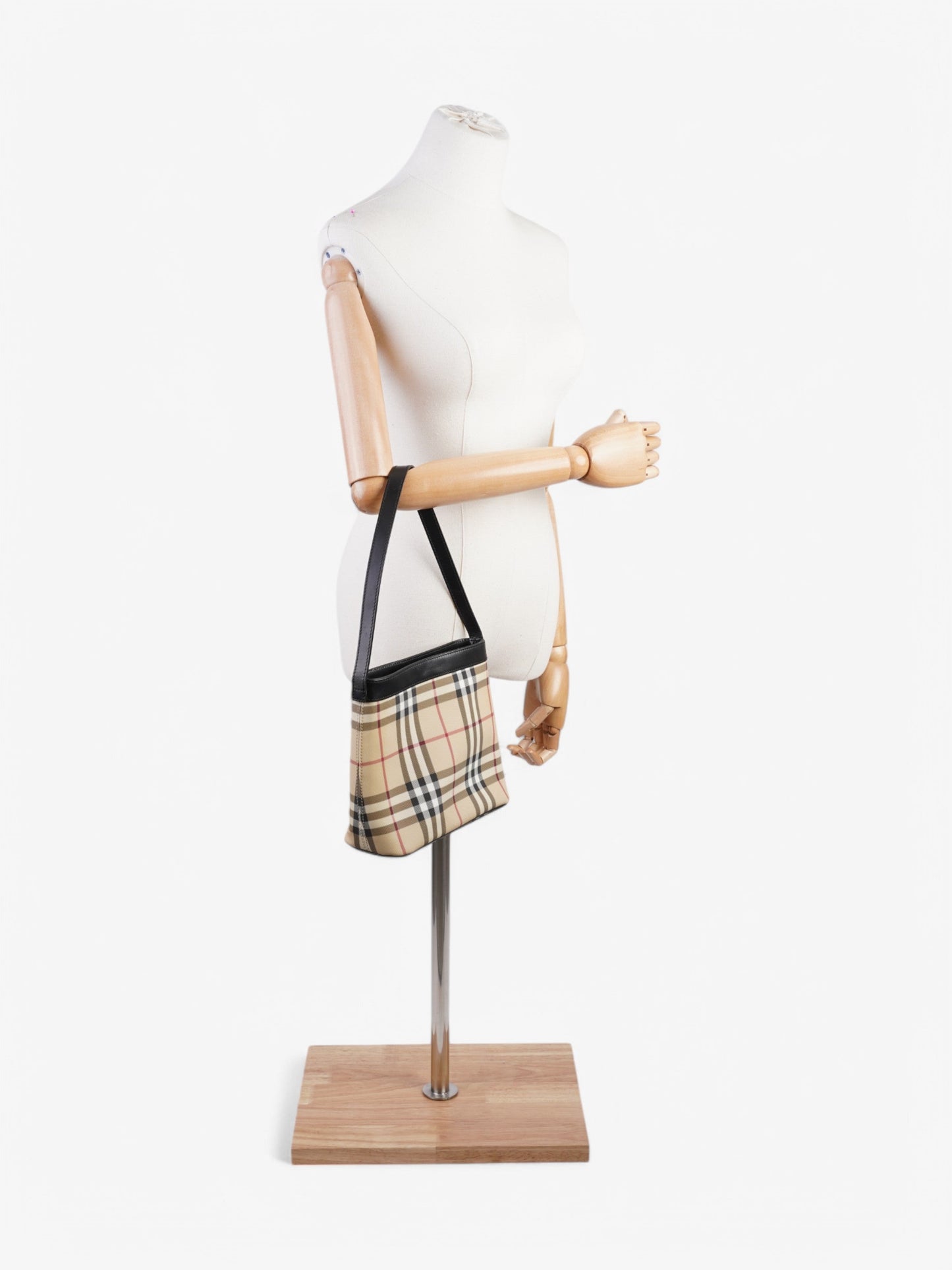 Burberry Check Tote House Check / Black Canvas