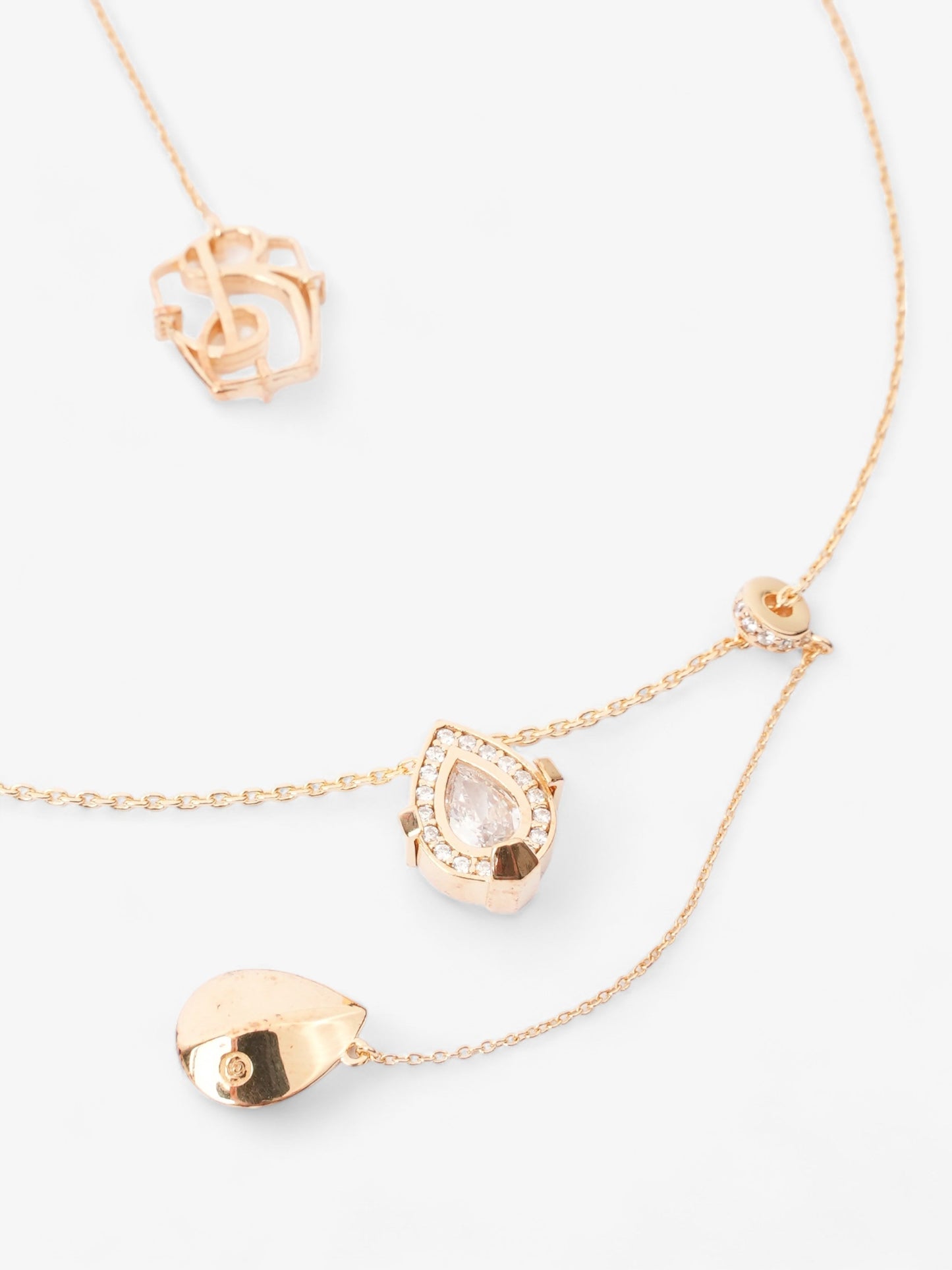 Burberry Shield Pendant Necklace Gold Gold Plated