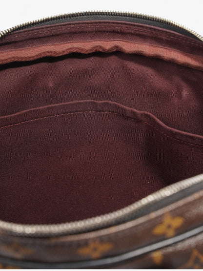 Louis Vuitton Porte-Documents Voyage Monogram / Black Coated Canvas PM