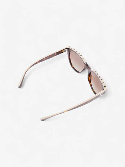 Chanel Wayfarer Frame Sunglasses Tortoise  / Beige Acetate 140mm