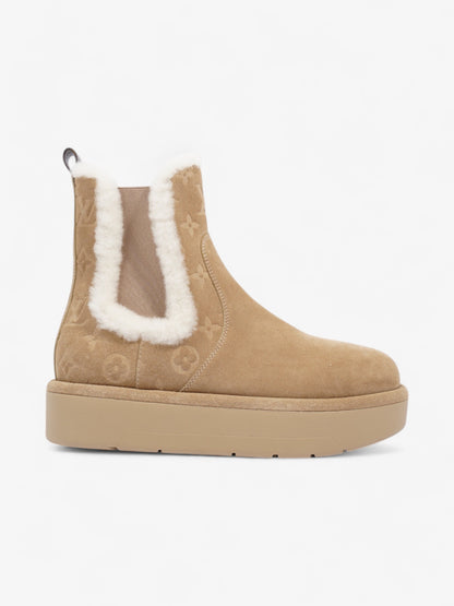 Louis Vuitton Aspen Chelsea Boots Beige  / White Suede EU 39 UK 6