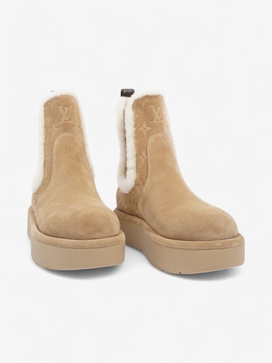 Louis Vuitton Aspen Chelsea Boots Beige  / White Suede EU 39 UK 6