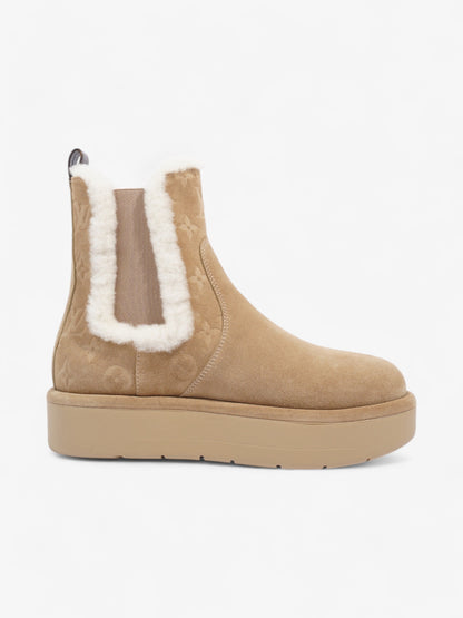 Louis Vuitton Aspen Chelsea Boots Beige  / White Suede EU 39 UK 6