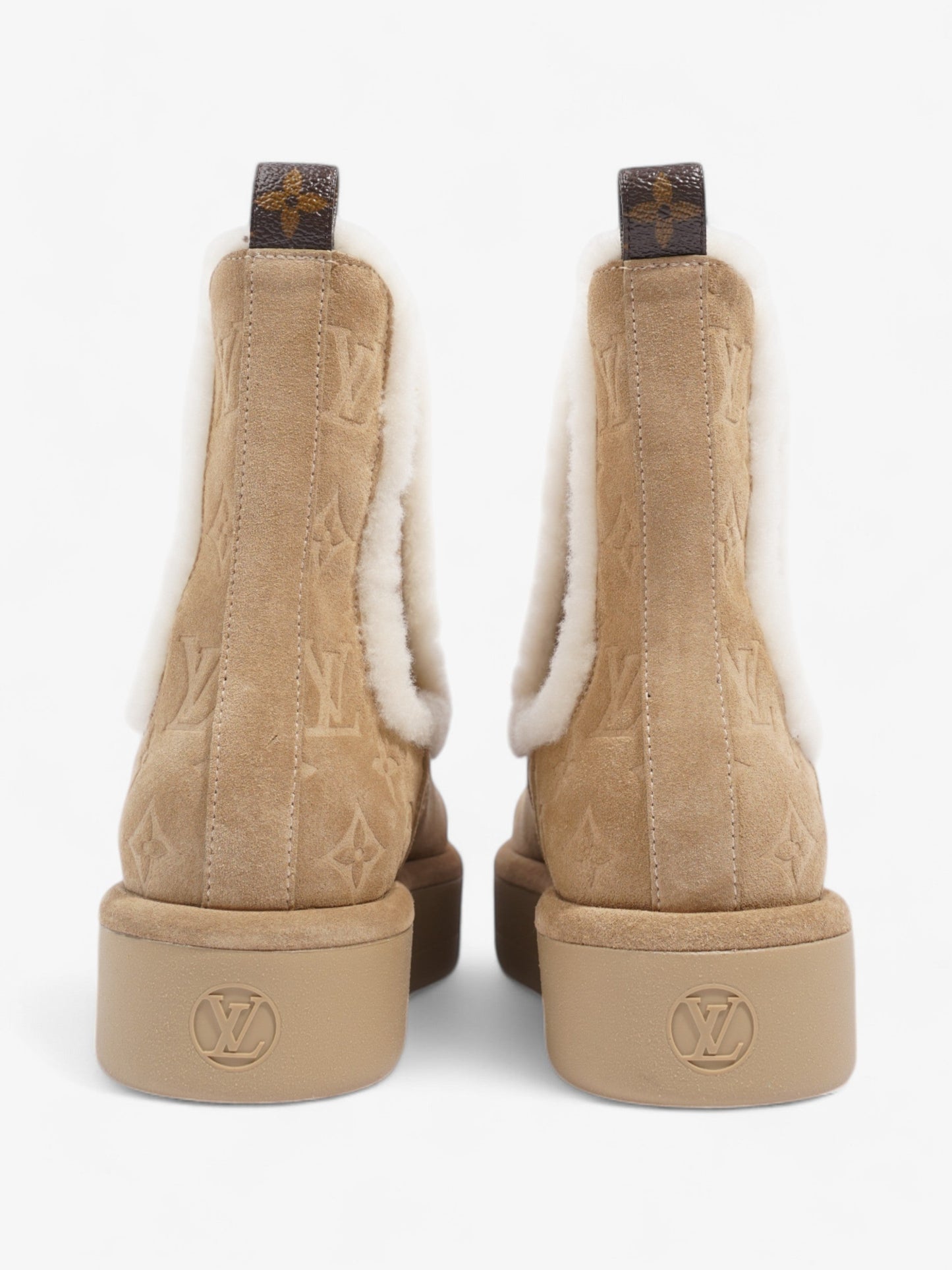 Louis Vuitton Aspen Chelsea Boots Beige  / White Suede EU 39 UK 6